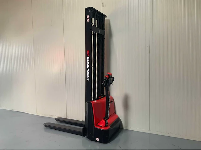 Ep - est 4,15 meter - stapelaar interne lader 2026 - 1500kg - afbeelding 2 van  18