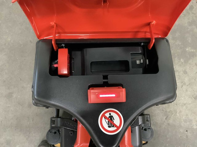 Ep - f3 + zwenkwielen - elektrische palletwagen, lithiumbatterij 1500 kg - afbeelding 9 van  15