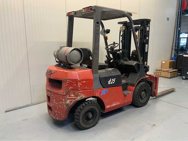 Ep - fg25t - 4.3m triplex, free-lift, side-shift, 2560 uren - vorkheftruck - afbeelding 2 van  2