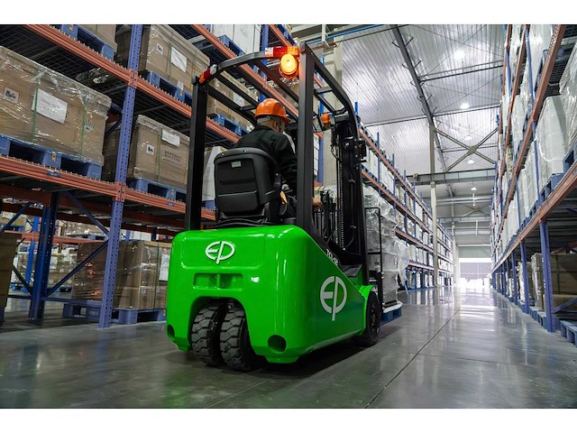 Ep - tcl152 - vorkheftruck - triplex - freelift - afbeelding 3 van  8