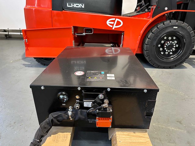 Ep efl 252 x vorkheftruck triplex - sideshift - freelift - afbeelding 6 van  46