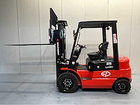 Ep efl252x vorkheftruck triplex- vorkensteller - lithium-ion accu - freelift - sideshift -495 uur - 2024 - afbeelding 15 van  21
