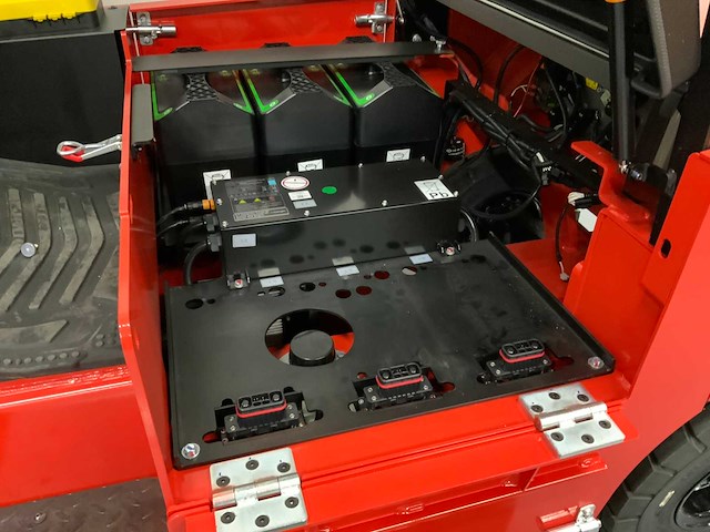 Ep x4-30 vorkheftruck - triplex - uitneembare accu's - freelift - sideshift - 4.8 meter - afbeelding 16 van  31