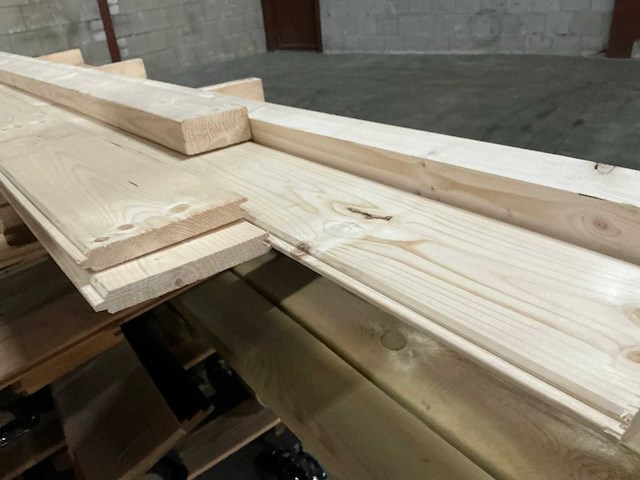 Epdm folie en partij hout - afbeelding 2 van  14