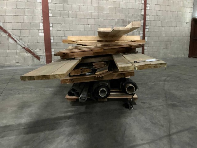 Epdm folie en partij hout - afbeelding 7 van  14