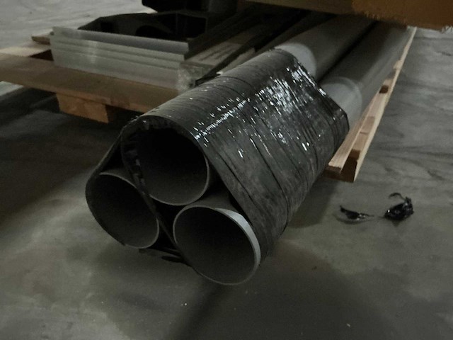 Epdm folie en partij hout - afbeelding 12 van  14