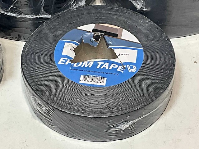 Epdm zelfklevend (8x) - afbeelding 7 van  8