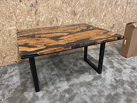 Epoxy boomstam eetkamertafel - afbeelding 9 van  20