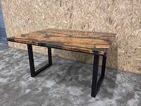 Epoxy boomstam eetkamertafel - afbeelding 1 van  20