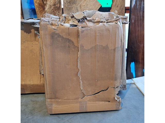 Epoxy eettafel 120x90, blauw, 2025 - afbeelding 3 van  5