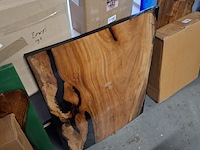 Epoxy tafel 120x75 met set u poten, 2025 - afbeelding 2 van  5