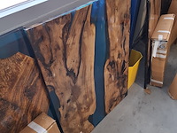 Epoxy tafel blauw 120x90cm, 2025 - afbeelding 2 van  3