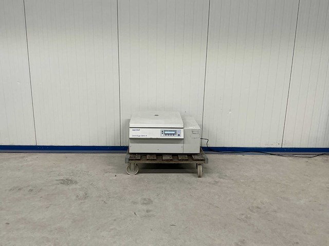 Eppendorf - 5810r - centrifuge - afbeelding 1 van  4