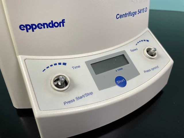 Eppendorf - centrifuge 5415 d - centrifuge - afbeelding 2 van  6