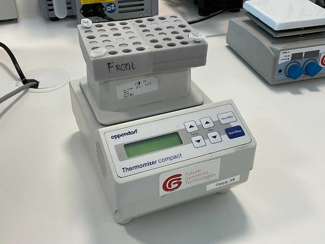 Eppendorf 5350 compact thermomixer - afbeelding 1 van  2