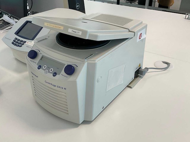 Eppendorf 5415 r centrifuge - afbeelding 3 van  3