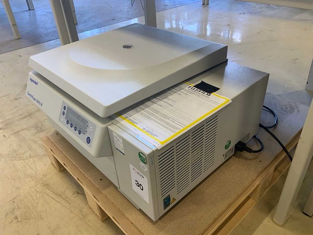 Eppendorf 5810 r centrifuge - afbeelding 5 van  6