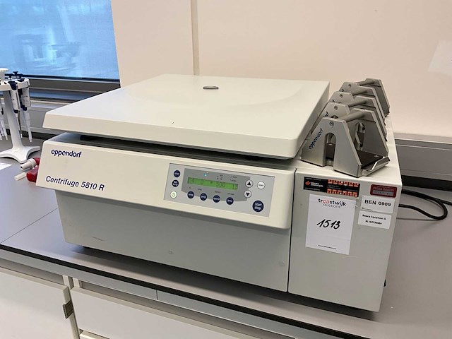 Eppendorf 5810 r high speed refrigerated laboratory centrifuge - afbeelding 5 van  6
