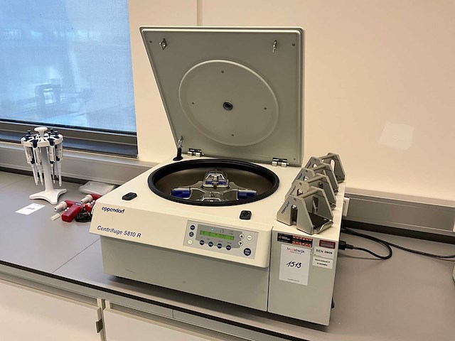 Eppendorf 5810 r high speed refrigerated laboratory centrifuge - afbeelding 6 van  6
