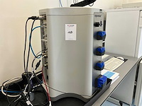 Eppendorf bioflow 320 bioreactor regelsysteem - afbeelding 3 van  14
