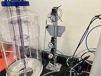 Eppendorf bioflow 320 bioreactor regelsysteem - afbeelding 5 van  14