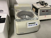Eppendorf concentrator plus vacuüm centrifuge - afbeelding 2 van  4