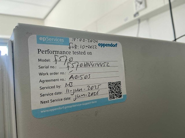 Eppendorf cryocube f570-86 ultra-lage temperatuur laboratoriumvriezer - afbeelding 3 van  8