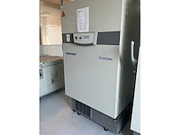 Eppendorf cryocube f570h-86 ultra-lage temperatuur laboratoriumvriezer - afbeelding 2 van  5