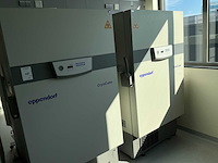 Eppendorf cryocube f570h ultra-lage temperatuur laboratoriumvriezer (2x) - afbeelding 1 van  12