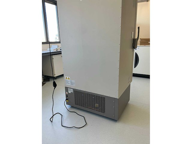 Eppendorf cryocube f570h ultra-lage temperatuur laboratoriumvriezer - afbeelding 5 van  9