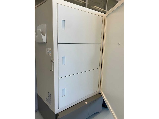 Eppendorf cryocube f740h ultra-lage temperatuur laboratoriumvriezer - afbeelding 5 van  8
