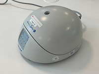 Eppendorf mini spin plus centrifuge - afbeelding 2 van  2