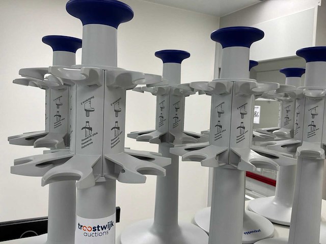 Eppendorf pipet-carrousel (8x) - afbeelding 2 van  2