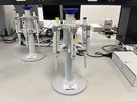 Eppendorf pipettenassortiment - afbeelding 1 van  3