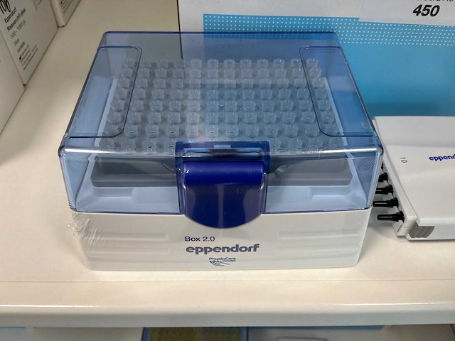 Eppendorf research plus multi pipette (4x) - afbeelding 3 van  4