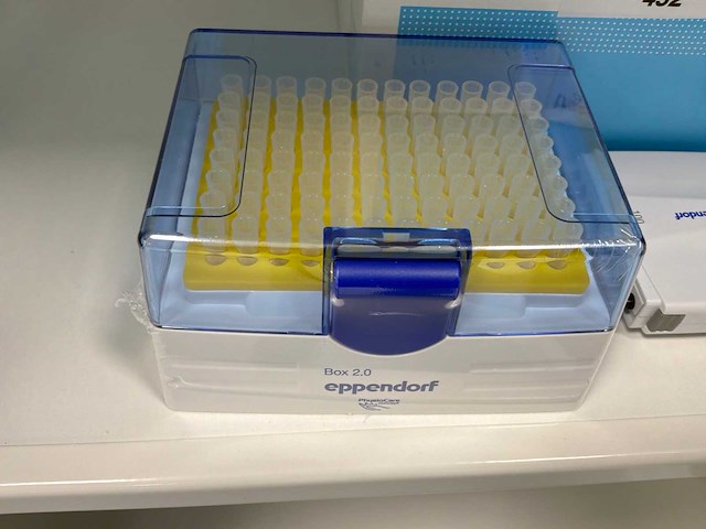 Eppendorf research plus multi pipette (4x) - afbeelding 3 van  4