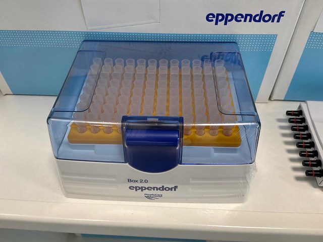 Eppendorf research plus multi pipette (5x) - afbeelding 3 van  4