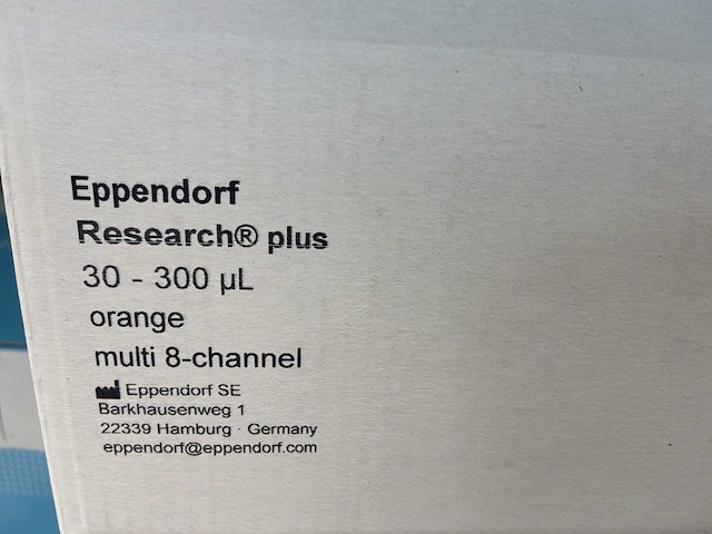 Eppendorf research plus multi pipette (5x) - afbeelding 4 van  4