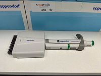 Eppendorf research plus multi pipette (5x) - afbeelding 1 van  2