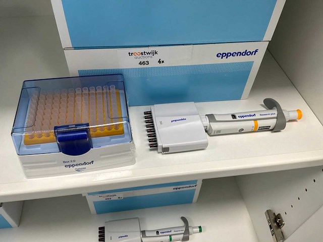 Eppendorf research plus multi pipette (5x) - afbeelding 4 van  4