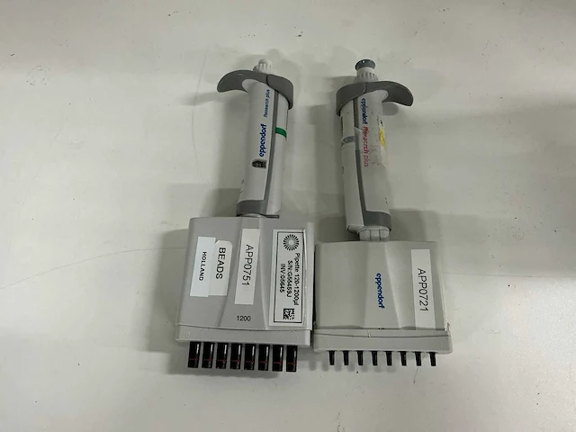 Eppendorf research plus multi pipette - afbeelding 4 van  7