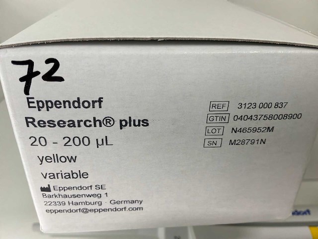 Eppendorf research plus pipet (3x) - afbeelding 1 van  2