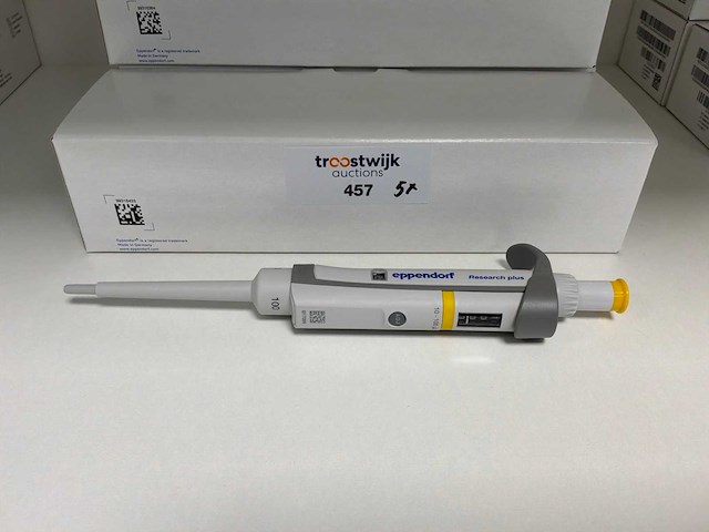 Eppendorf research plus pipet (5x) - afbeelding 1 van  2