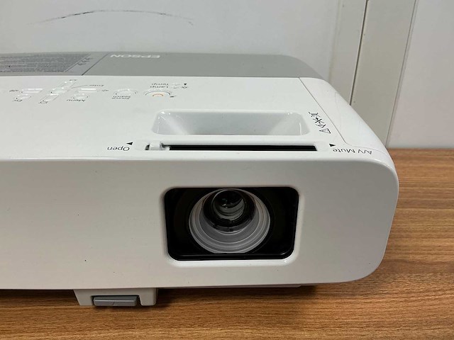 Epson - eb-824h - beamer - afbeelding 4 van  10