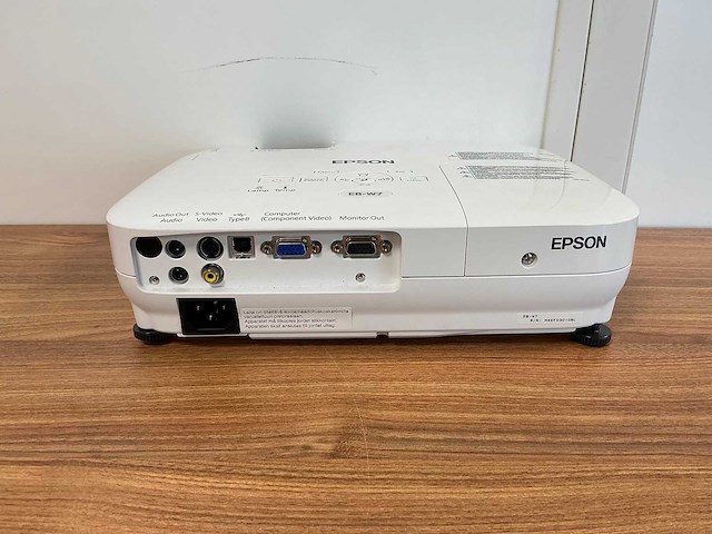 Epson - eb-w7 - beamer - afbeelding 4 van  10