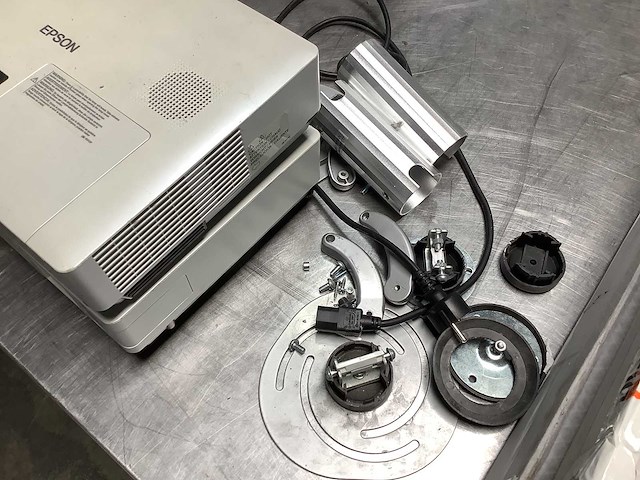 Epson - emp-1810 - video projector (2x) - afbeelding 8 van  8