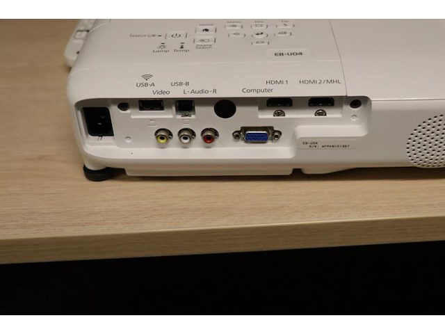 Epson beamer eb-u04 incl. afstandsbediening - afbeelding 5 van  9