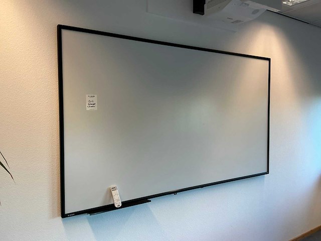 Epson beamer & projectiescherm - afbeelding 5 van  6