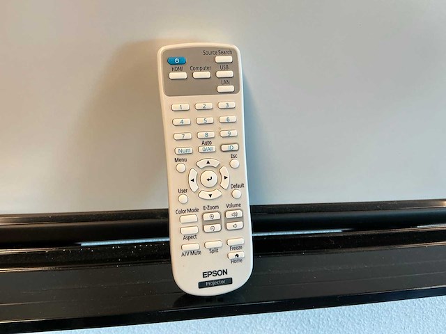 Epson beamer & projectiescherm - afbeelding 6 van  6