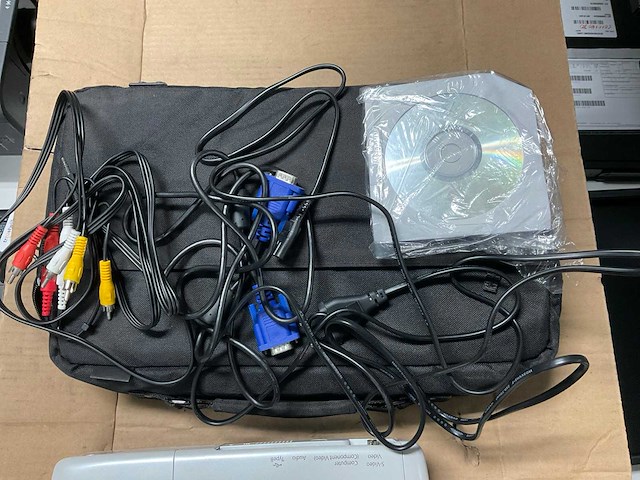 Epson d18 h269b projector - afbeelding 4 van  7